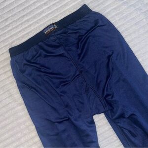 Patagonia Men's Capilene Thermal Weight Bottoms in navy blue Size S